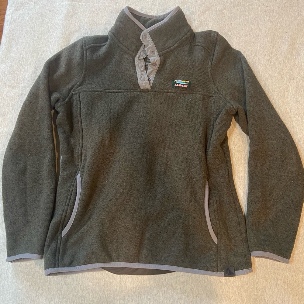 LL Bean Army Green Pullover Sweater
